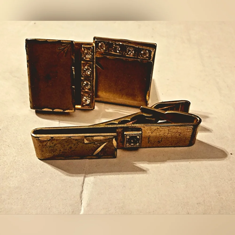 1970s square and rectangle vintage tie clip and cufflinks with rhinestones